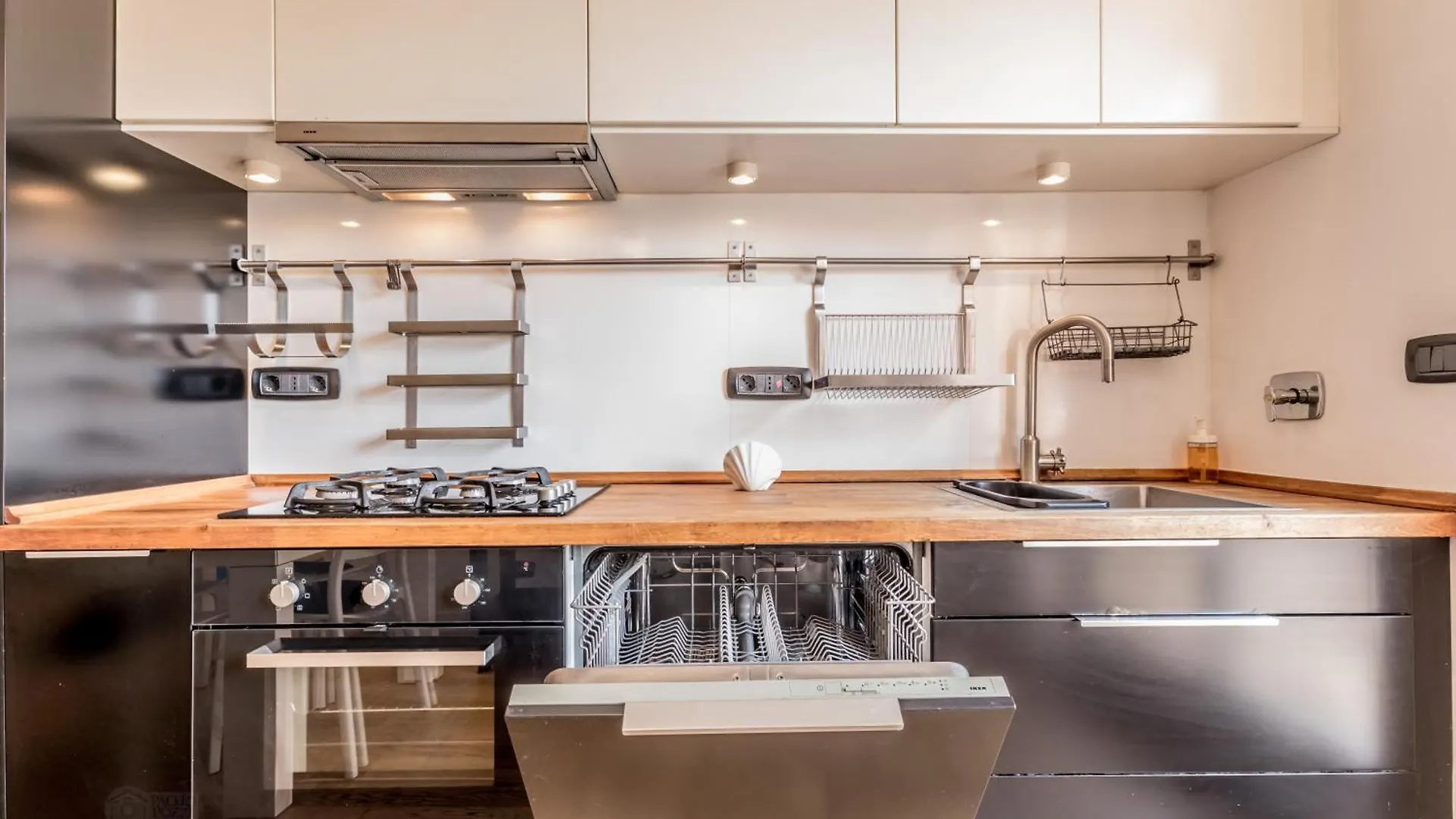 רומא Bbhome Bright And Elegant Metro Libia High Floor Flat דירה