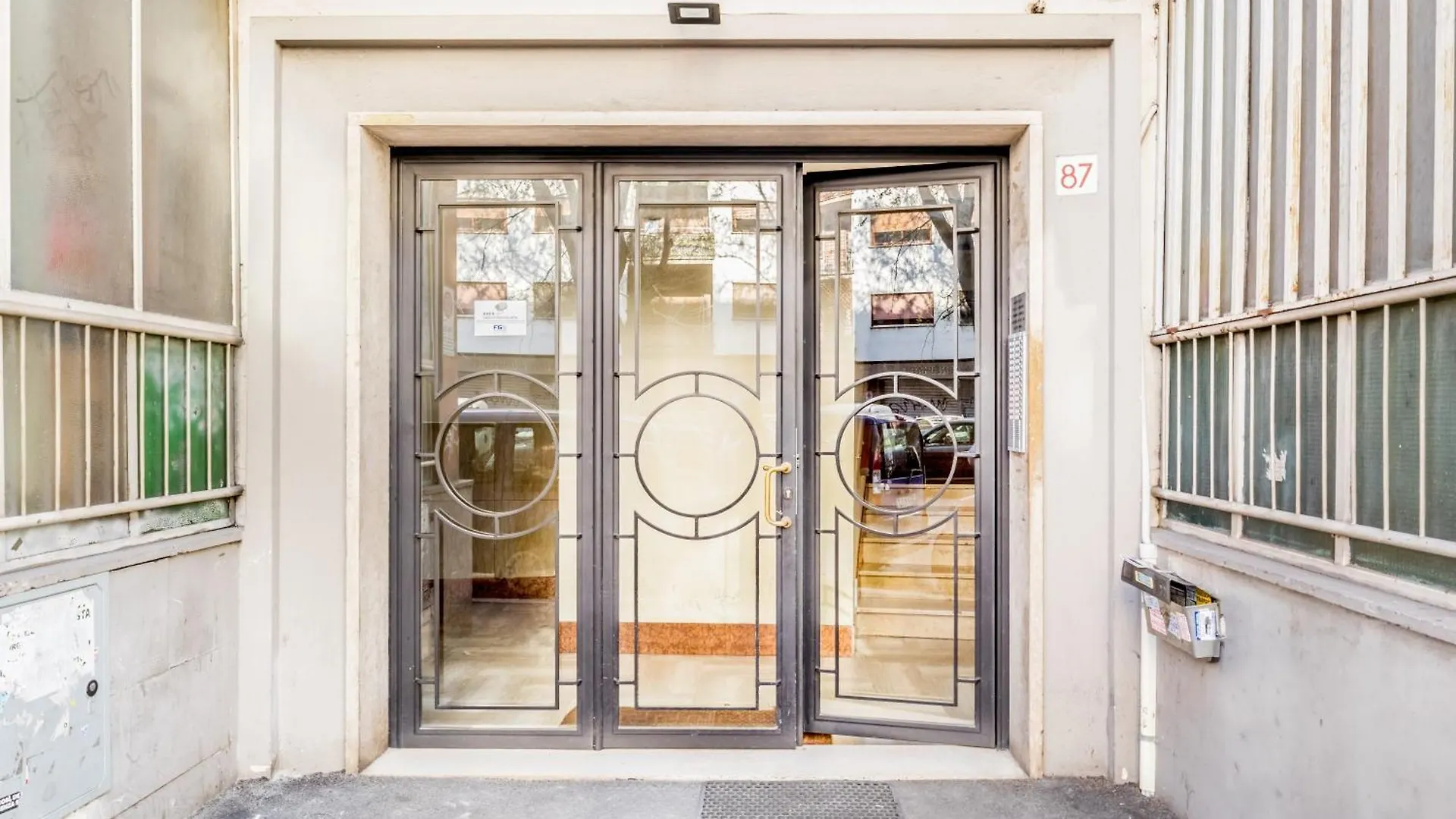 Apartment Bbhome Bright And Elegant Metro Libia High Floor Flat Rome